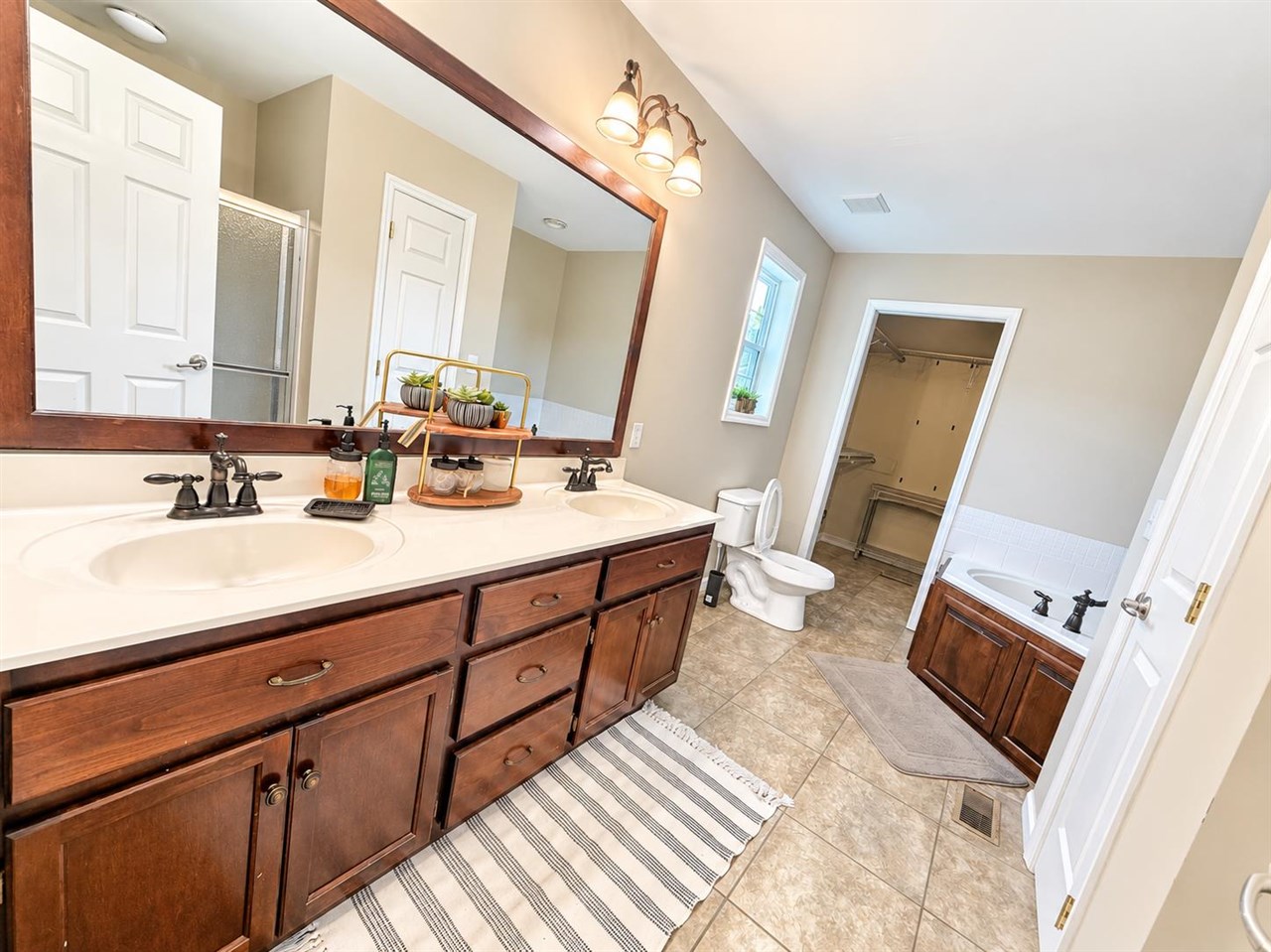 353 Carl Benson Road Property Photo 44