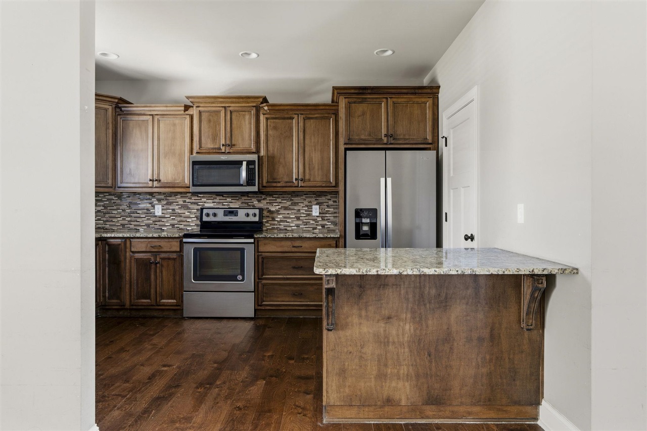 4130 Woodhaven Avenue Property Photo 7