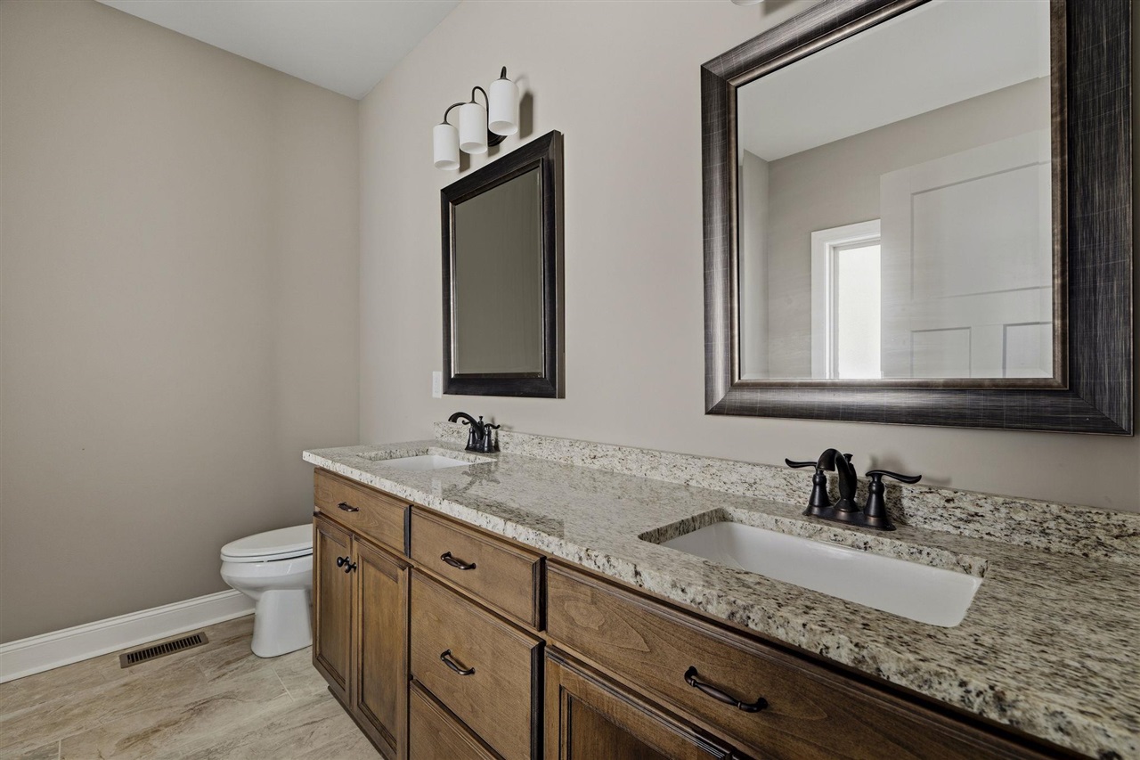 4130 Woodhaven Avenue Property Photo 14