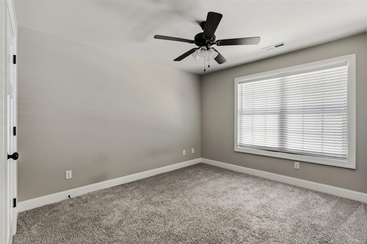 4130 Woodhaven Avenue Property Photo 19