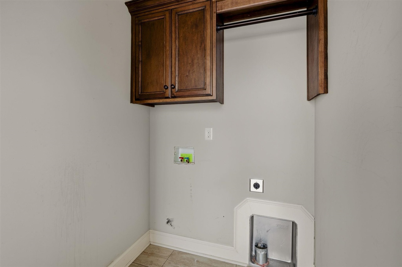 4130 Woodhaven Avenue Property Photo 22
