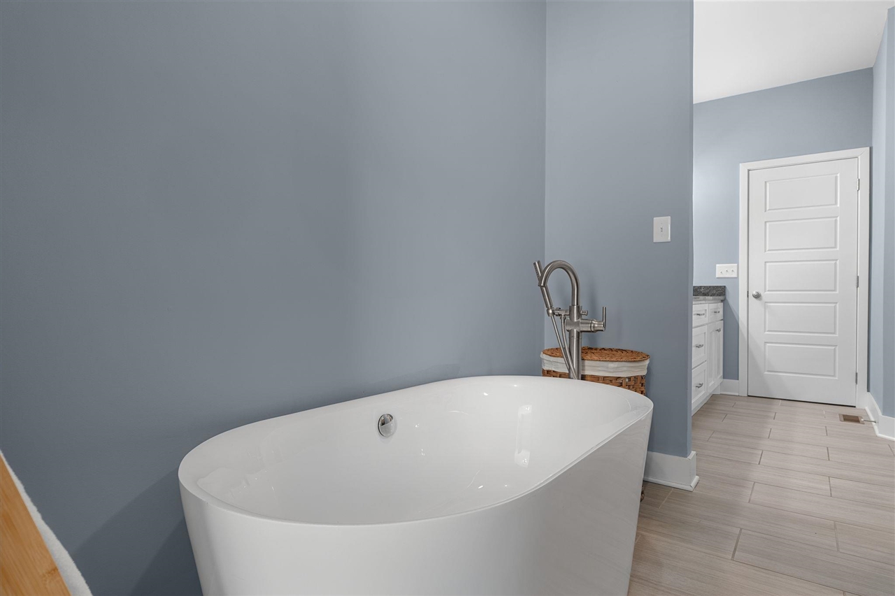 275 Leon Drive Property Photo 18