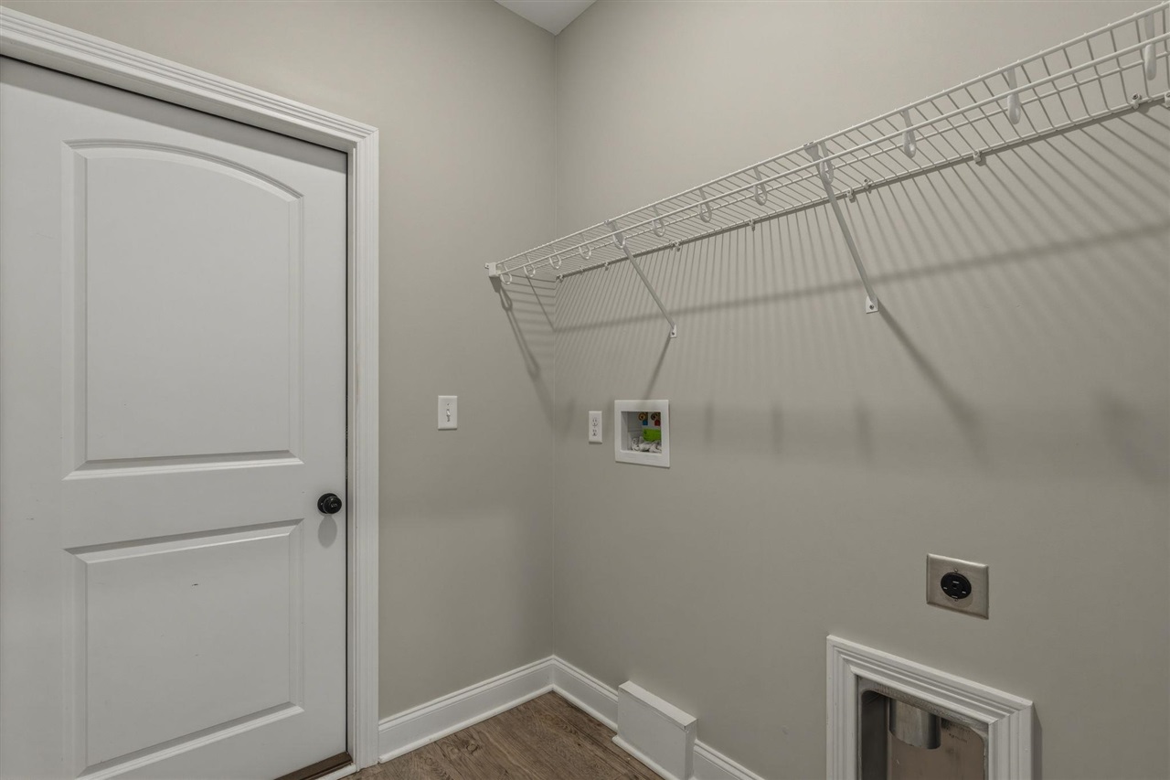 1220 Shallowford Street Property Photo 15