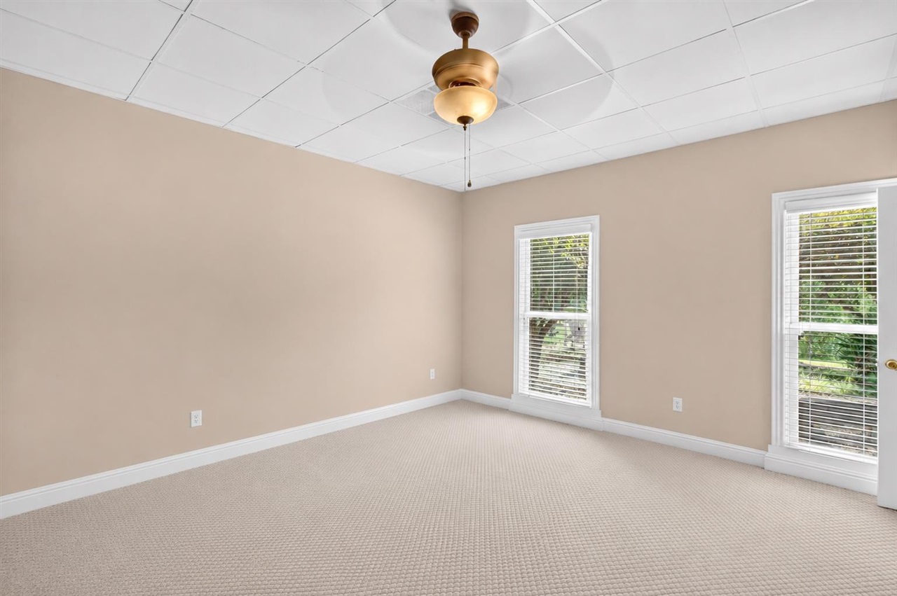 1041 Hidden Valley Drive Property Photo 34