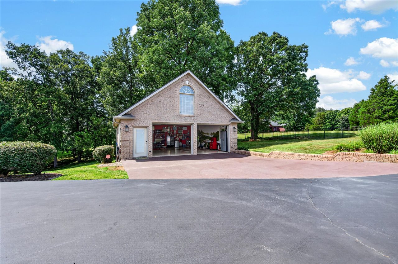 1041 Hidden Valley Drive Property Photo 48