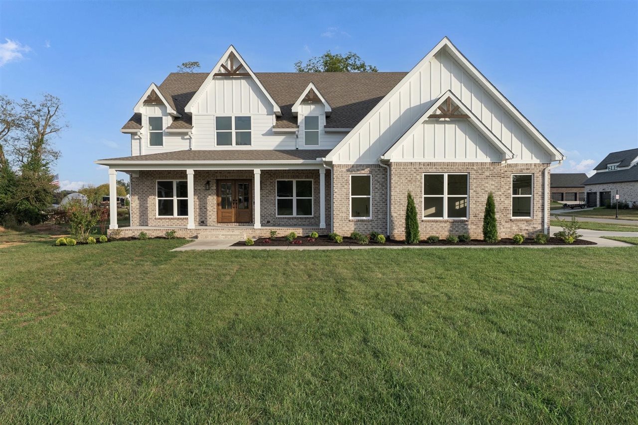 1588 Fords Farm Avenue Property Photo 1
