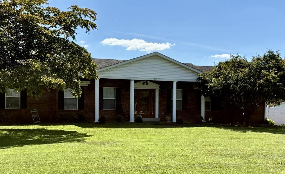 1225 Lois Lane Property Photo 15