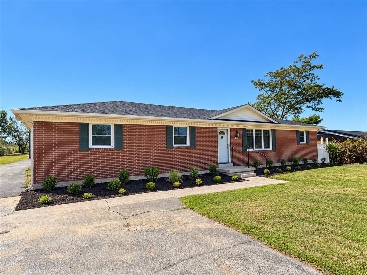 1237 Detour Road Property Photo 1