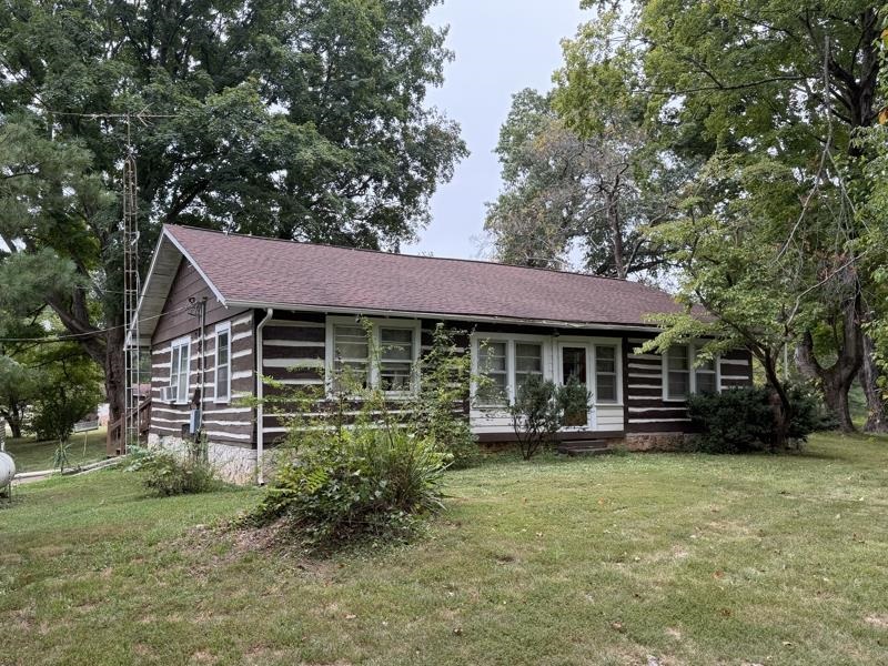 7431 Cemetery Road Property Photo 1