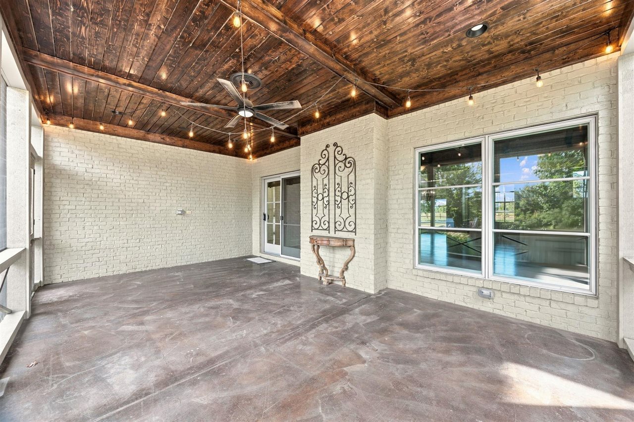 1781 Ewing Ford Road Property Photo 8