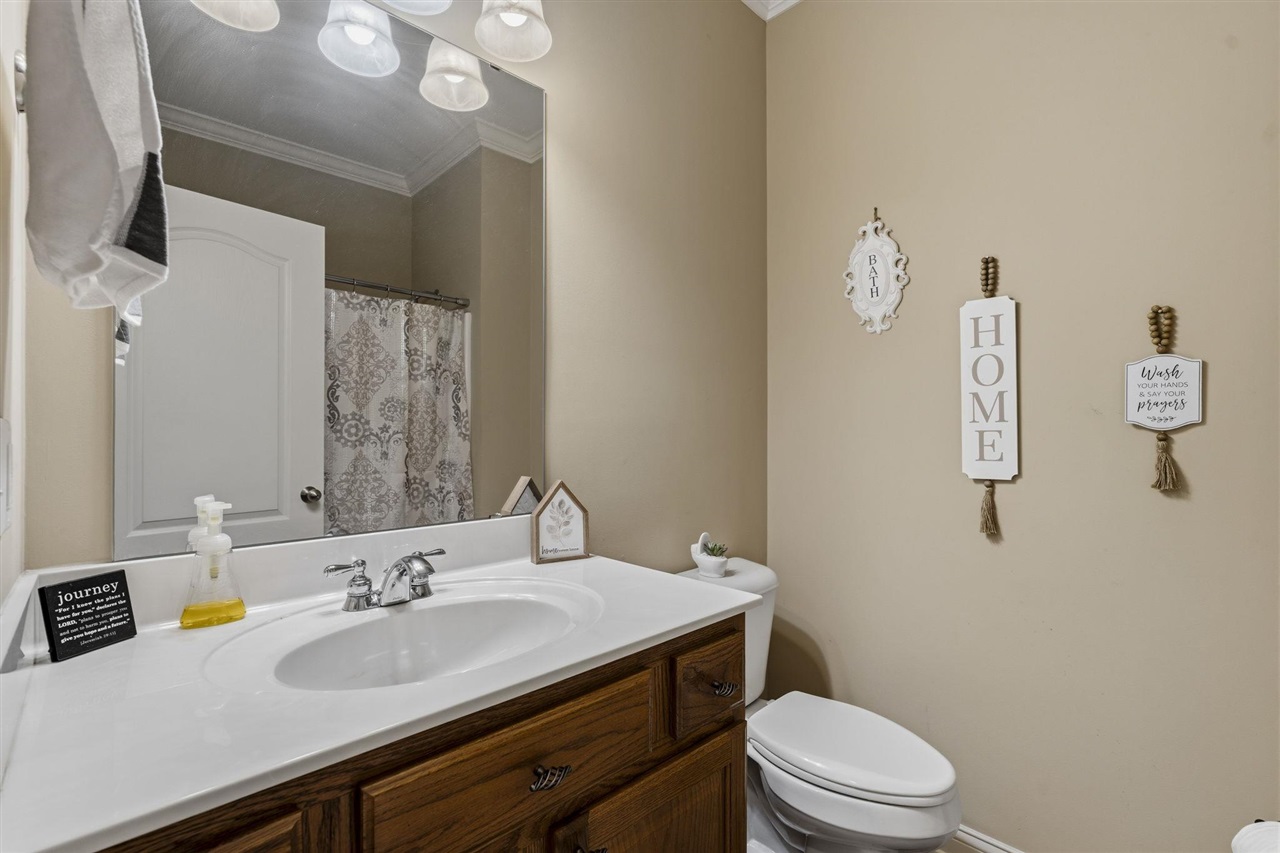 1147 Wintercress Lane Property Photo 10