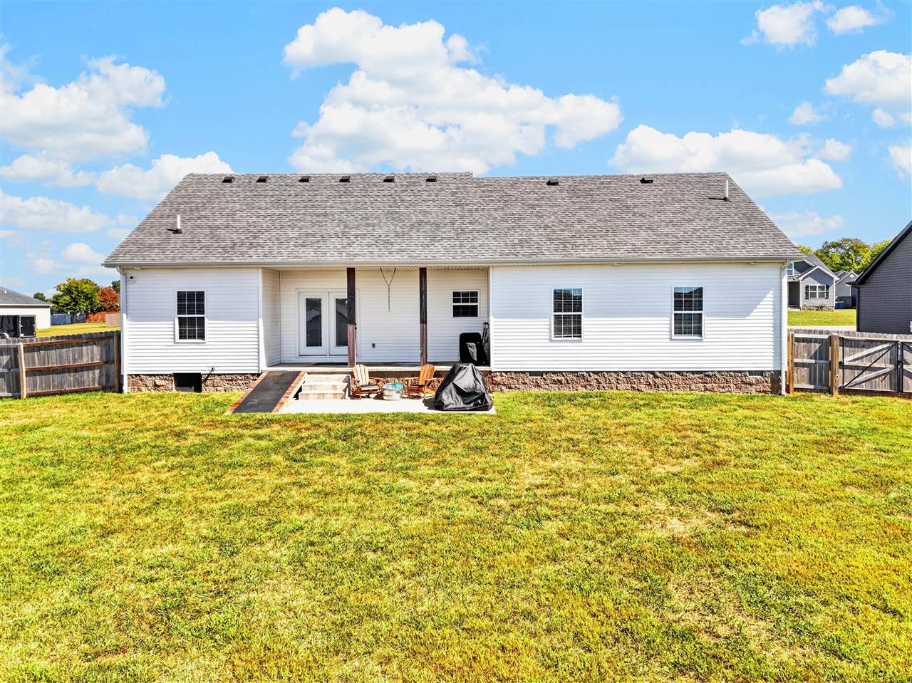 112 Mccutchen Court Property Photo 28