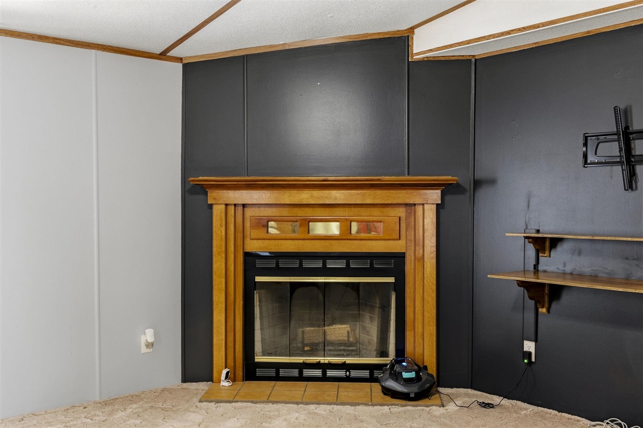 1579 Claypool Boyce Road Property Photo 4