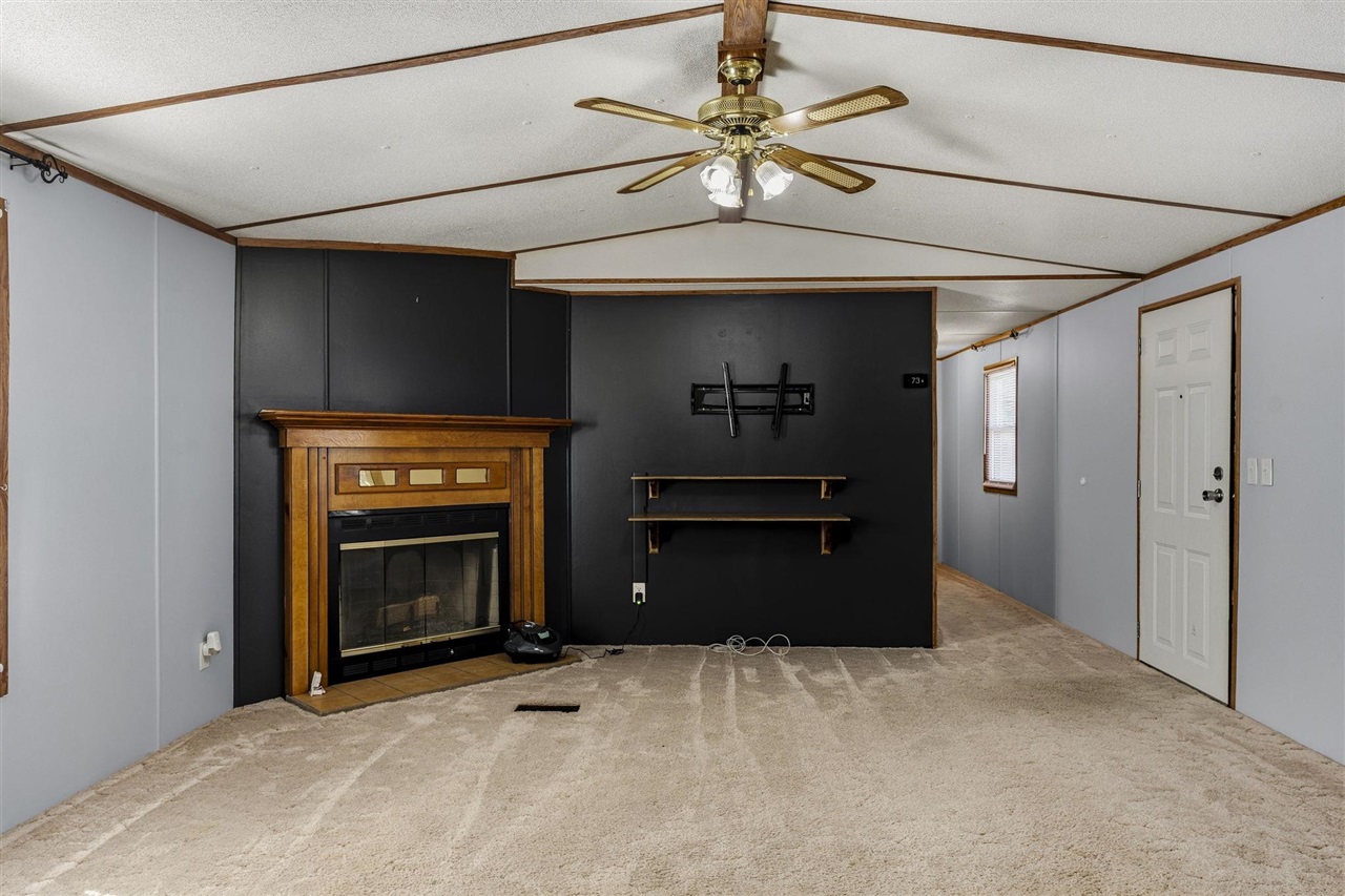 1579 Claypool Boyce Road Property Photo 6