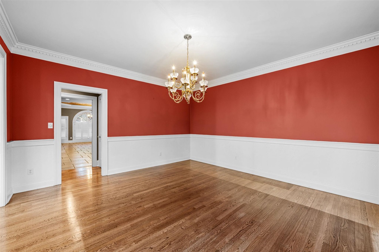 801 Covington Grove Boulevard Property Photo 12