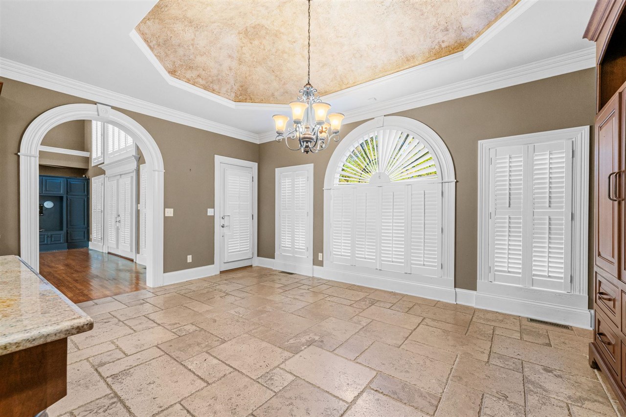 801 Covington Grove Boulevard Property Photo 19