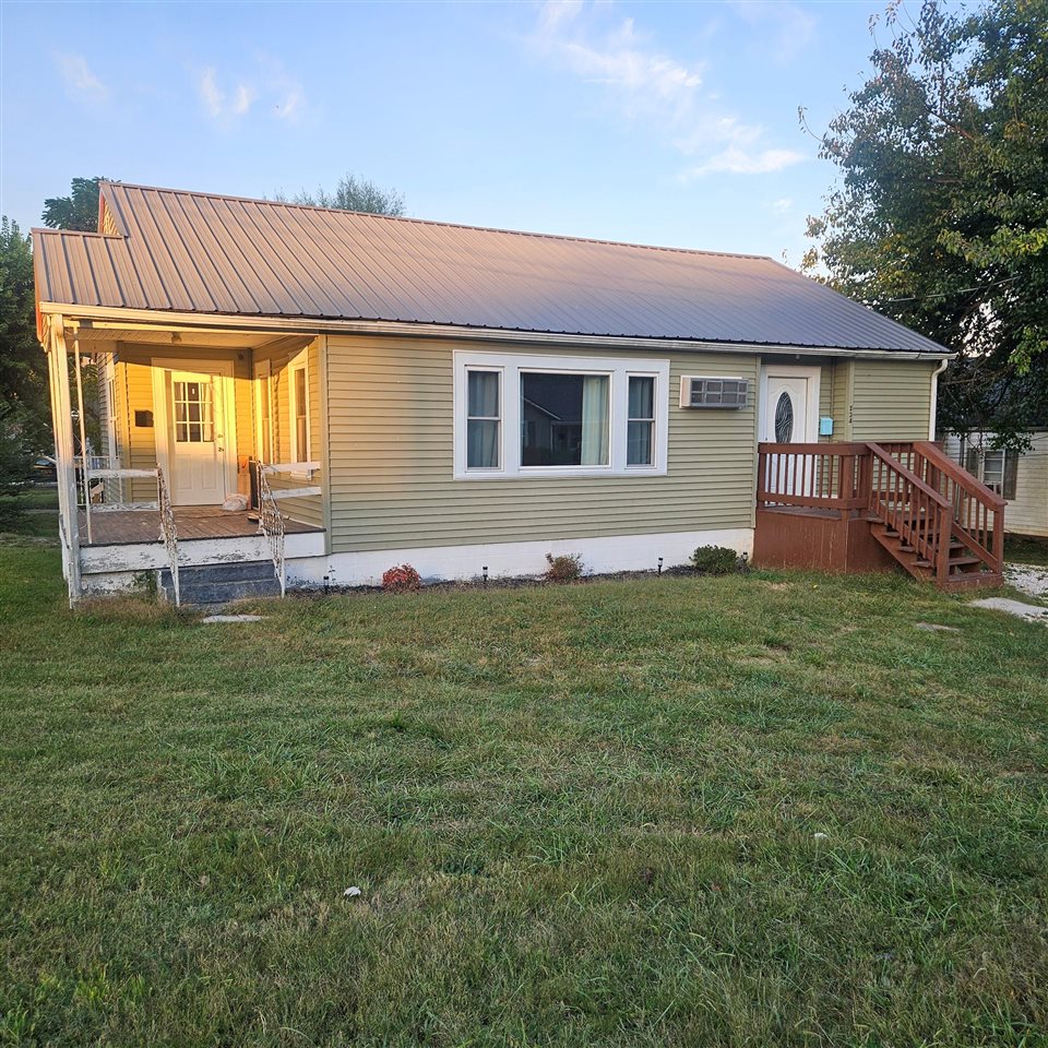 234 Walnut Street Property Photo 1