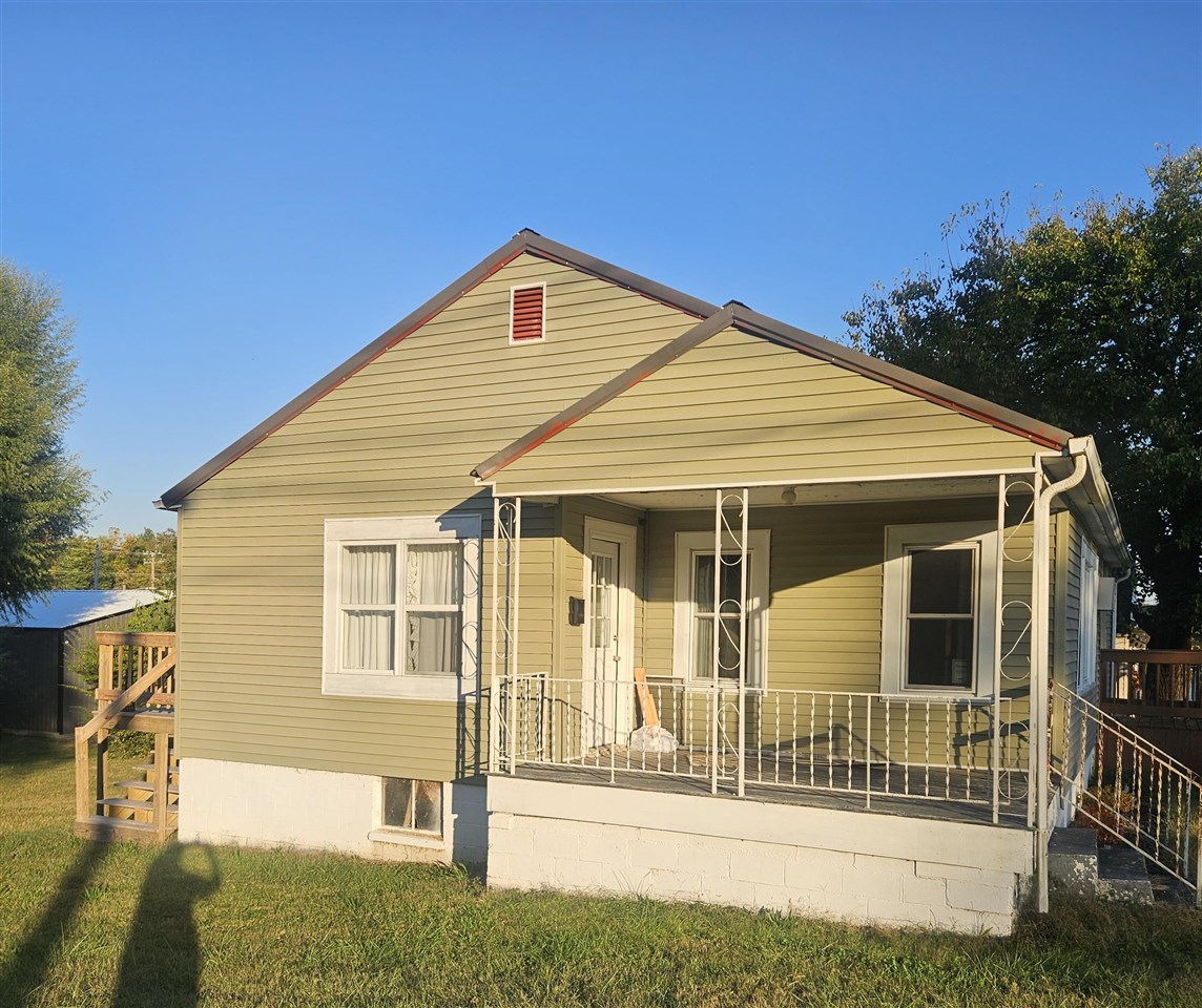 234 Walnut Street Property Photo 5
