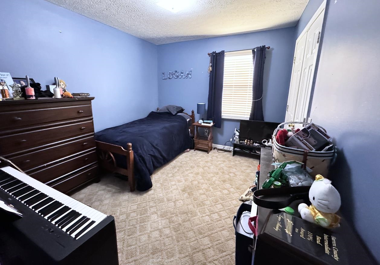 52 Cloverdale Drive Property Photo 12