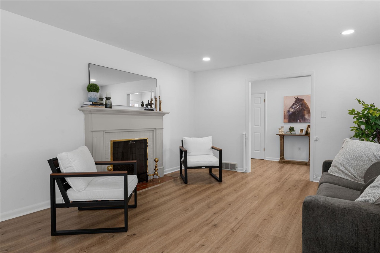 1311 Eastland Street Property Photo 11
