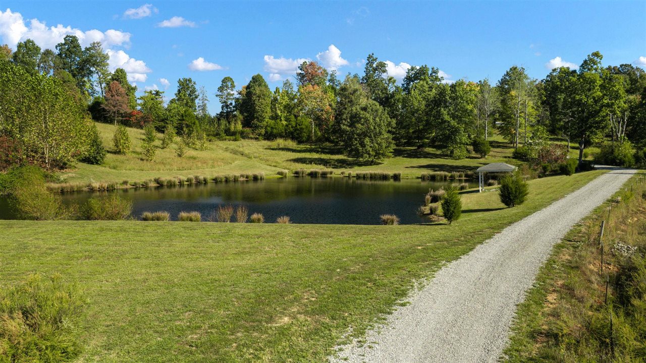 1104 Neafus Road Property Photo 43
