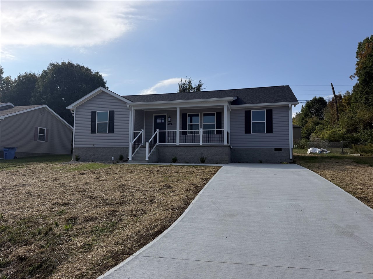 131 Village Circle Property Photo 1