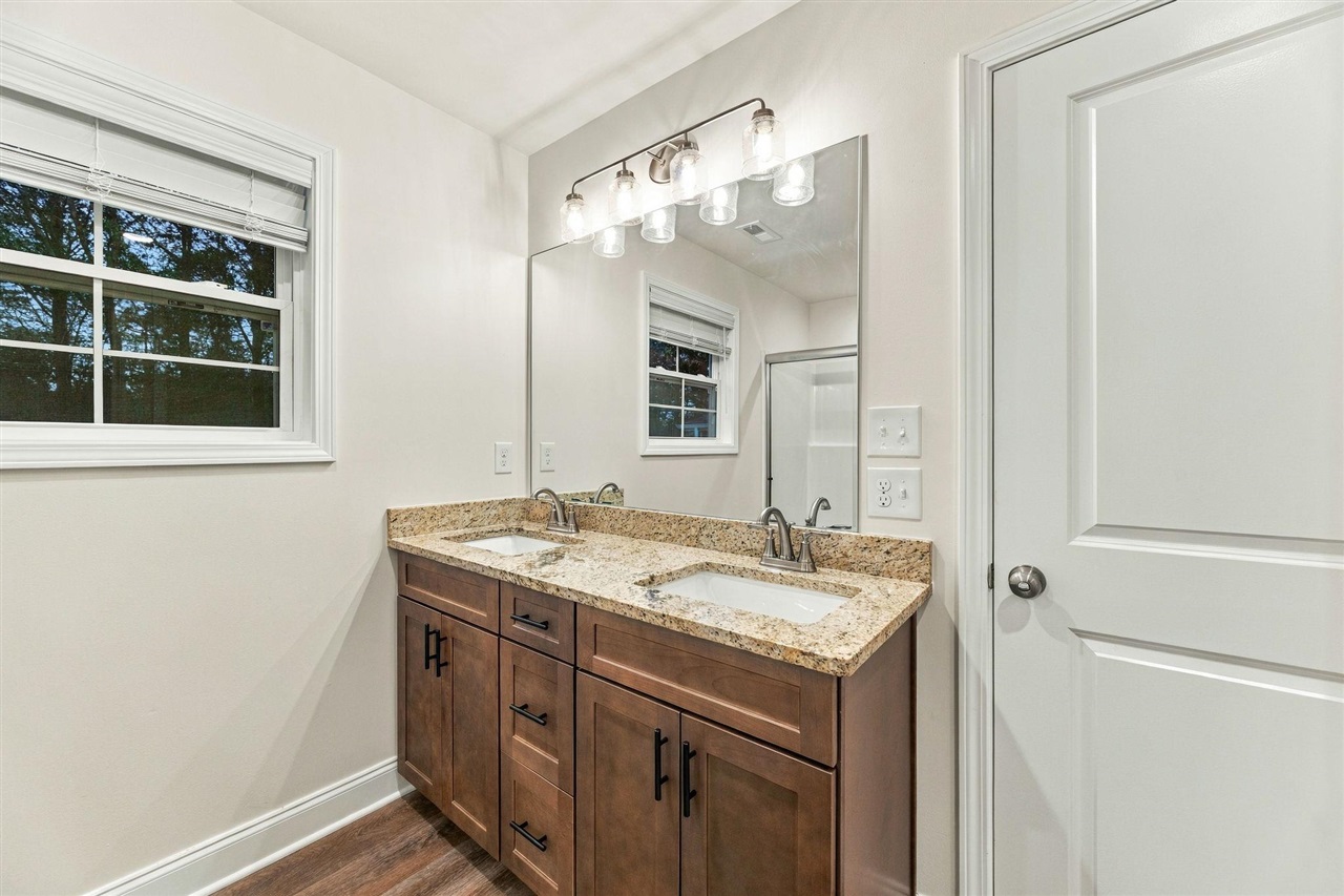 1170 Melody Avenue Property Photo 10