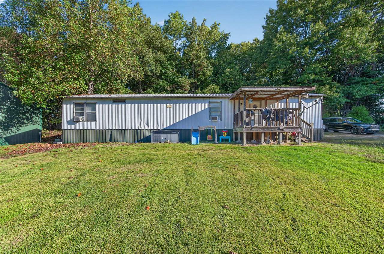 648 Stony Point Road Property Photo 1