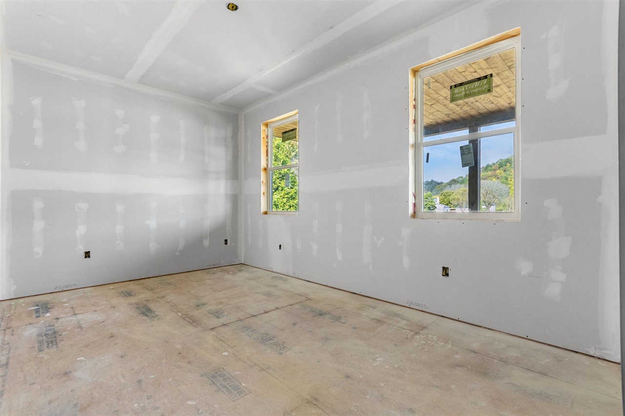 981 Chism Road Property Photo 13