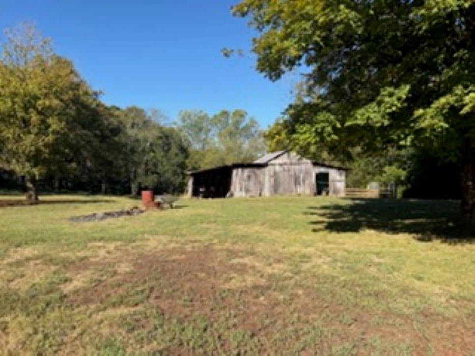 1291 Lafayette Road Property Photo 2