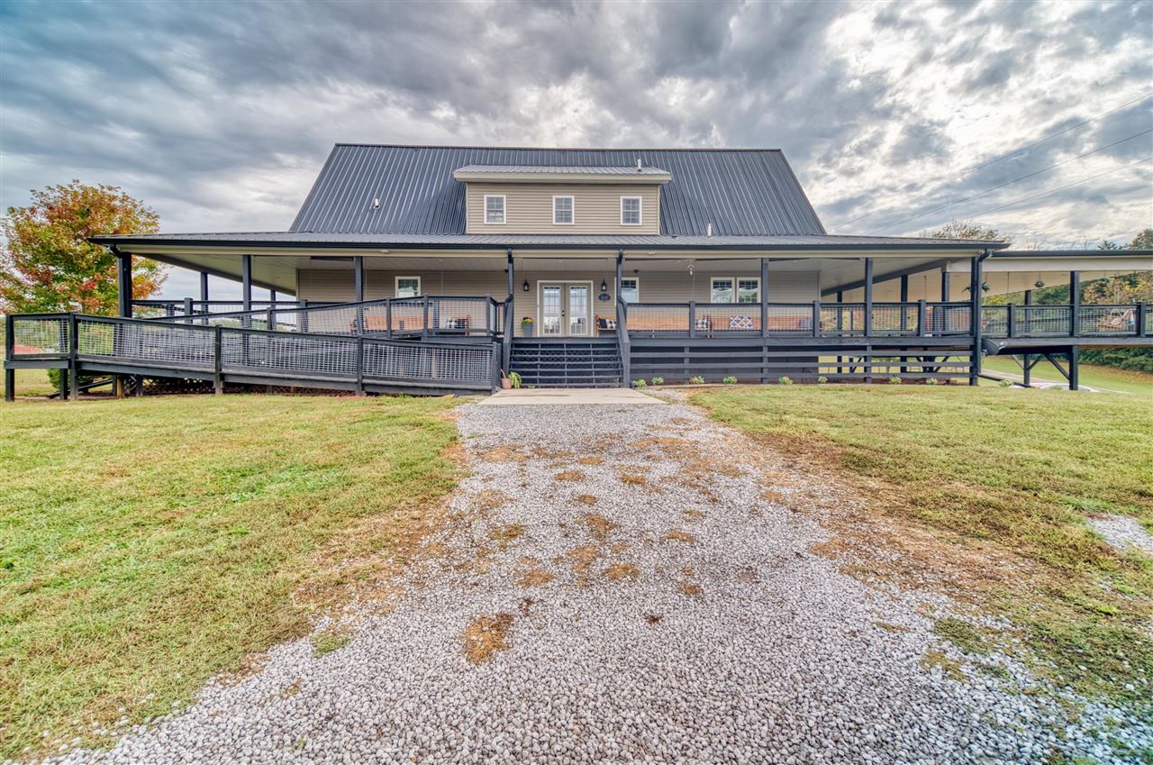 1633 Squire Lyles Road Property Photo 1