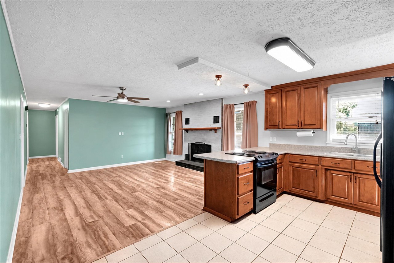179 Cambridge Circle Property Photo 9