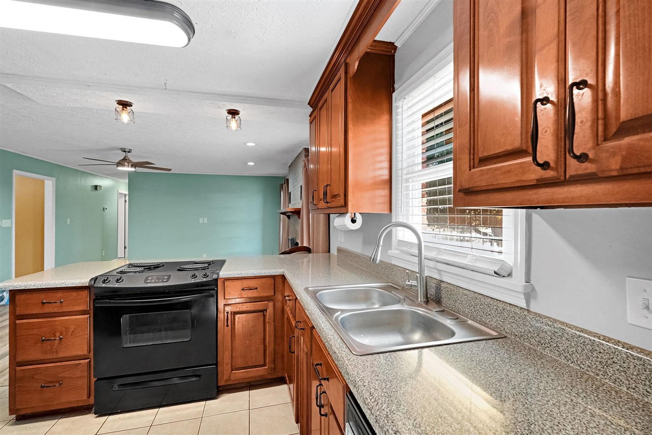 179 Cambridge Circle Property Photo 11