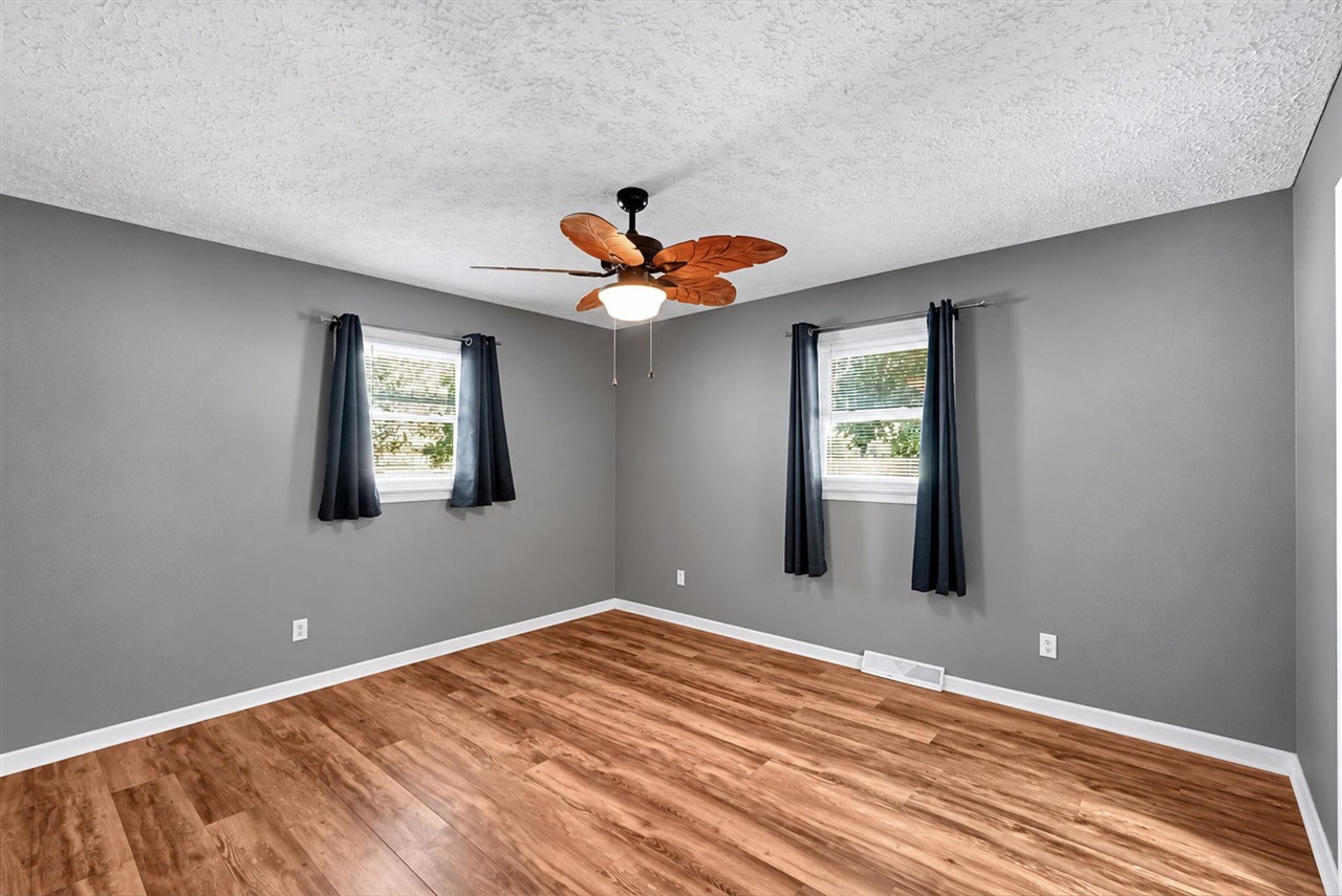 179 Cambridge Circle Property Photo 13