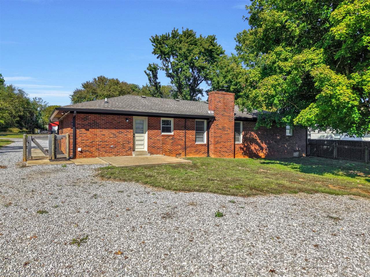 179 Cambridge Circle Property Photo 24
