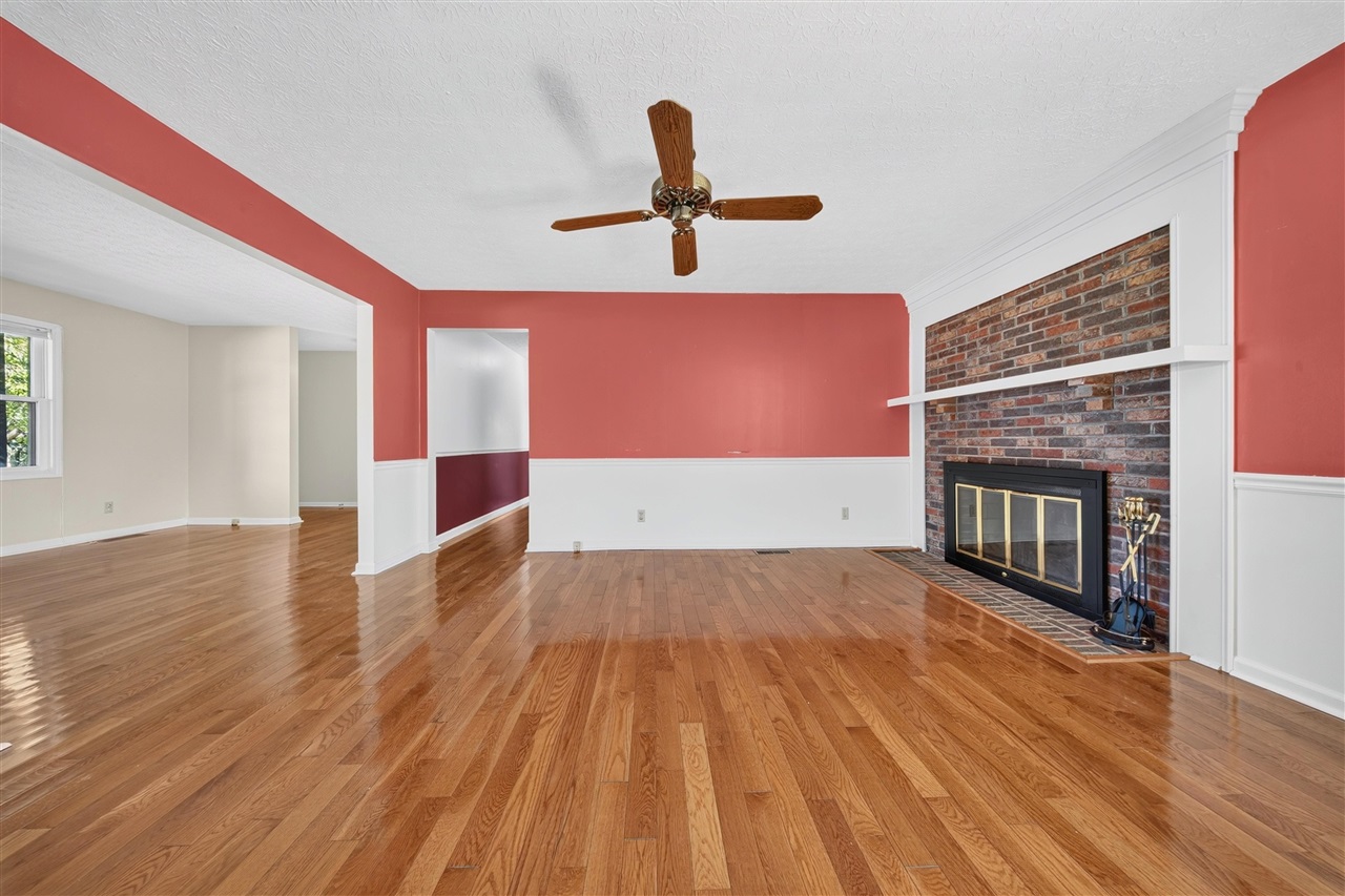 107 Circle Drive Property Photo 8