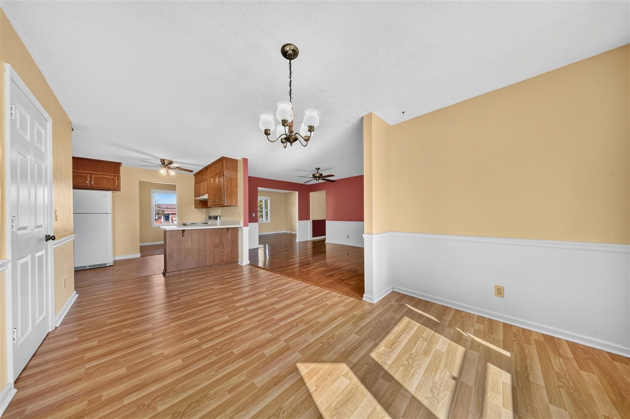 107 Circle Drive Property Photo 11