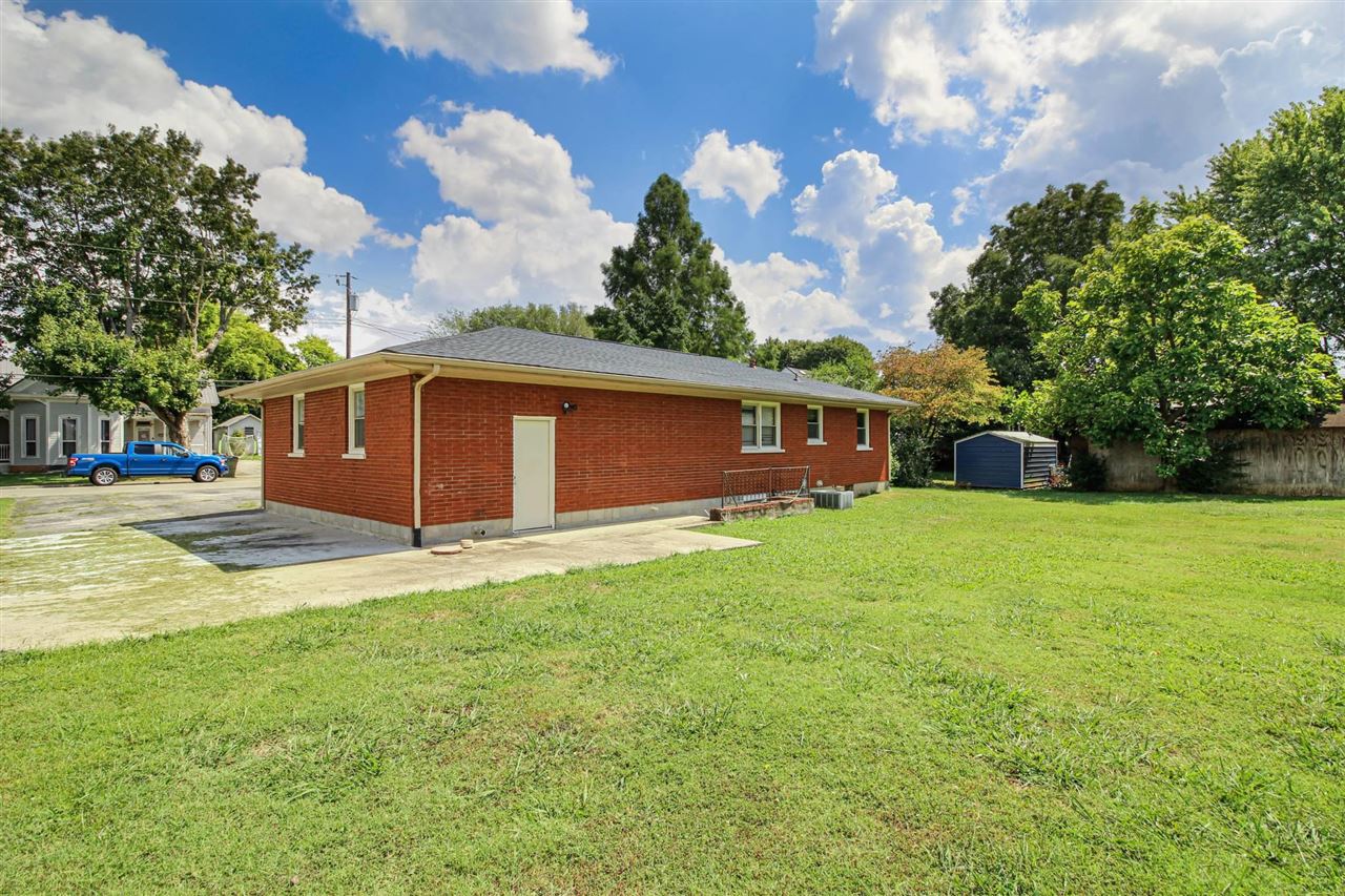 112 Green Street Property Photo 4