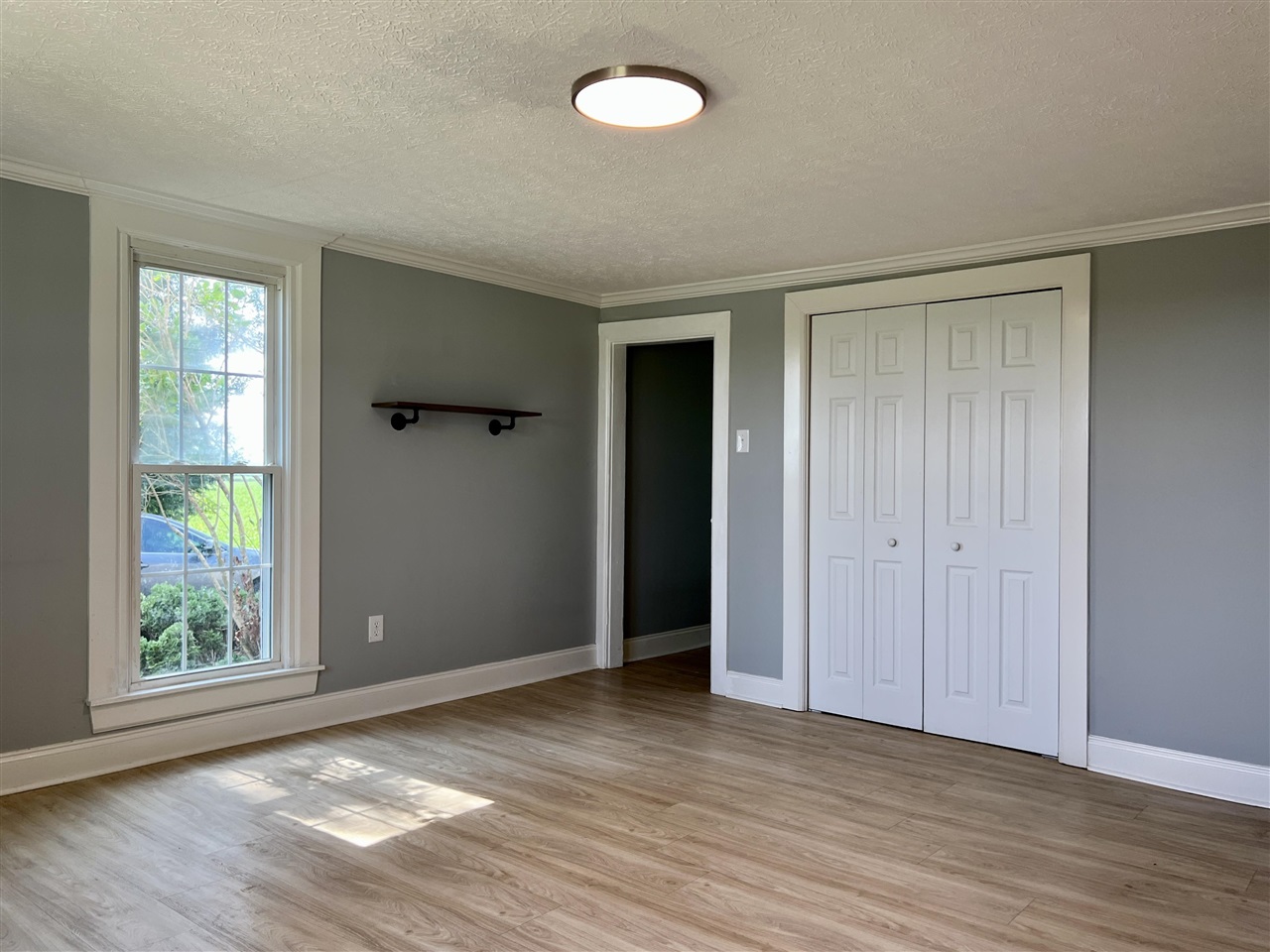 1525 Reeder School Road Property Photo 9