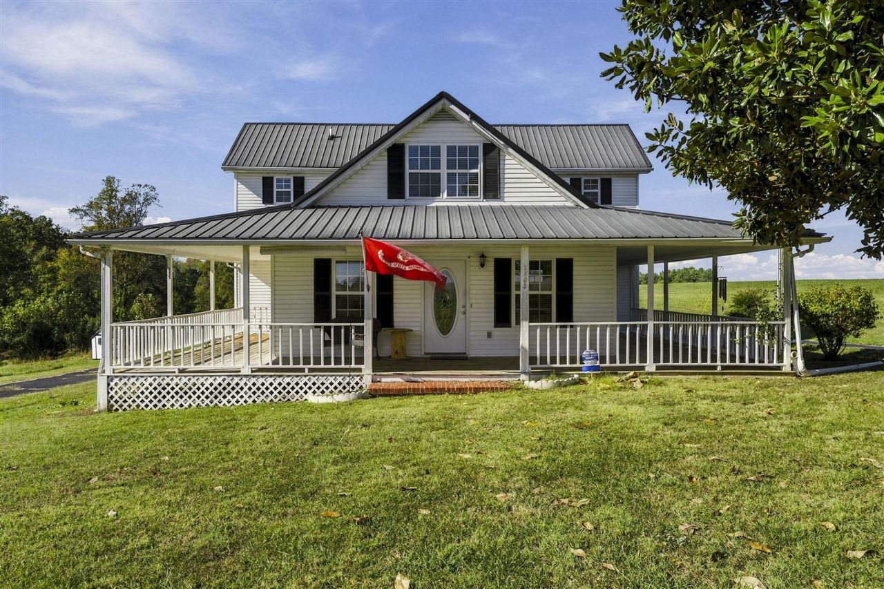 1303 Highway 1545 Property Photo 1