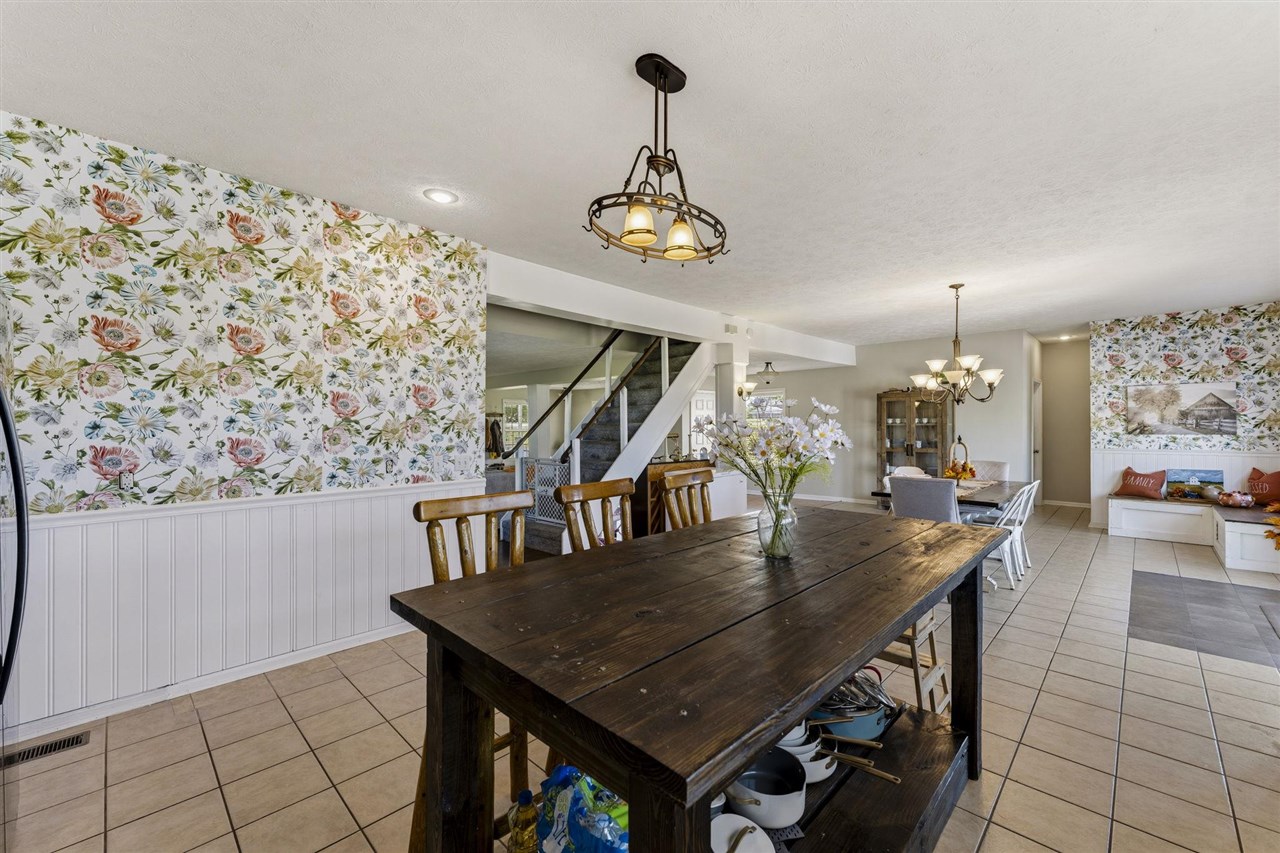 1303 Highway 1545 Property Photo 13