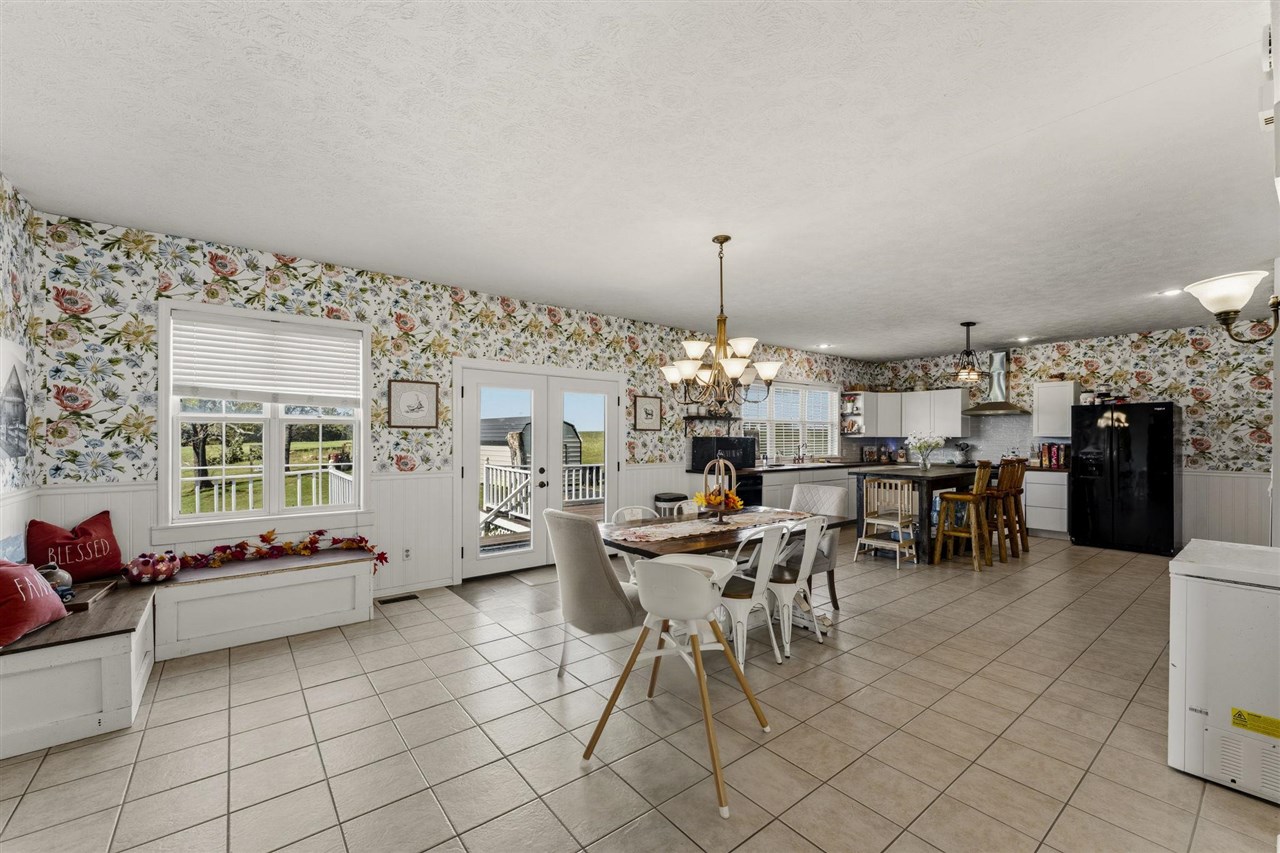 1303 Highway 1545 Property Photo 16