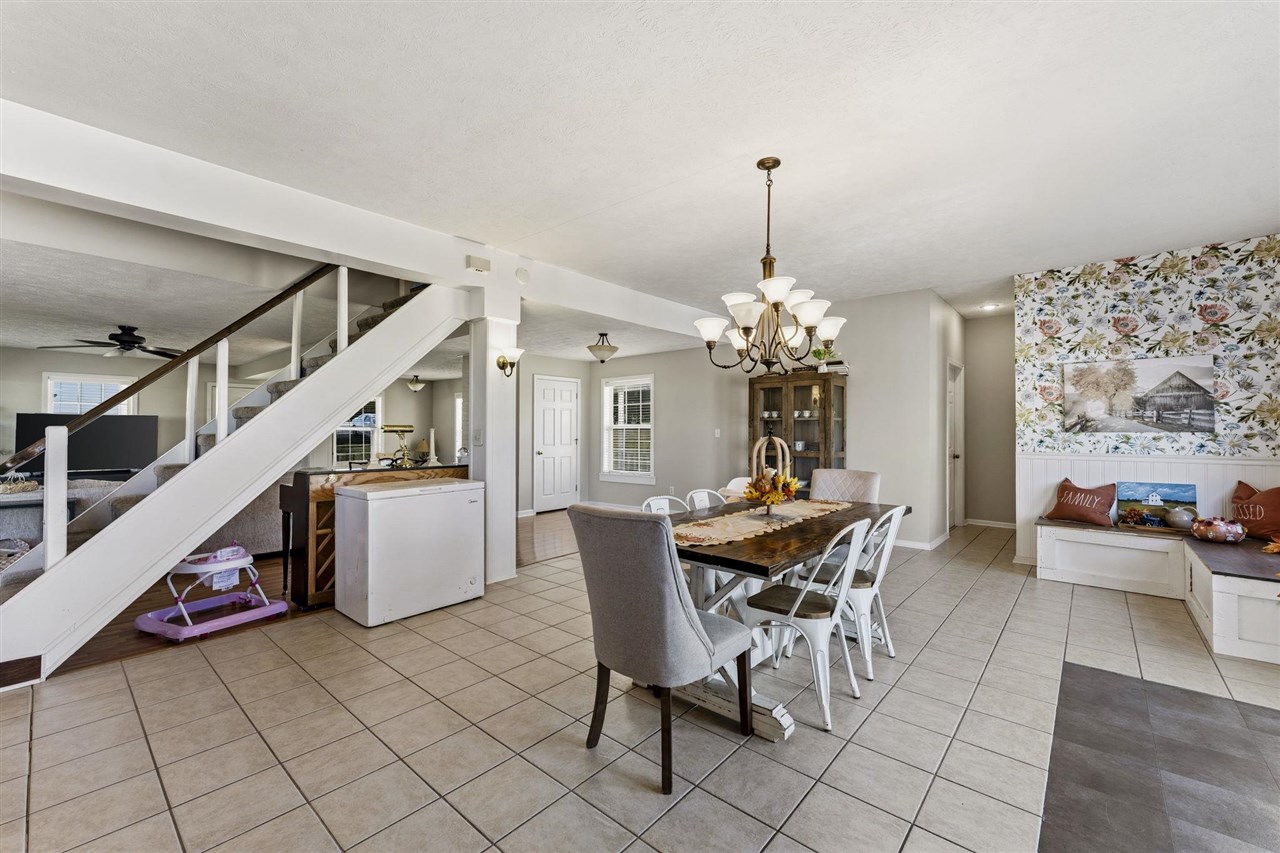1303 Highway 1545 Property Photo 17