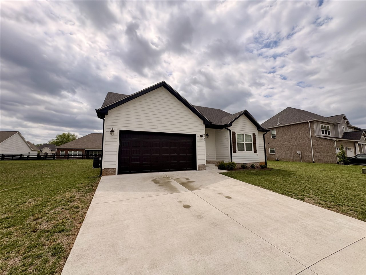 6442 E Haven Way Property Photo 3