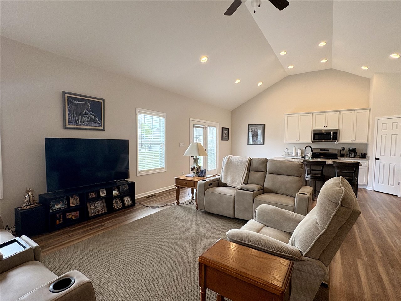 6442 E Haven Way Property Photo 18