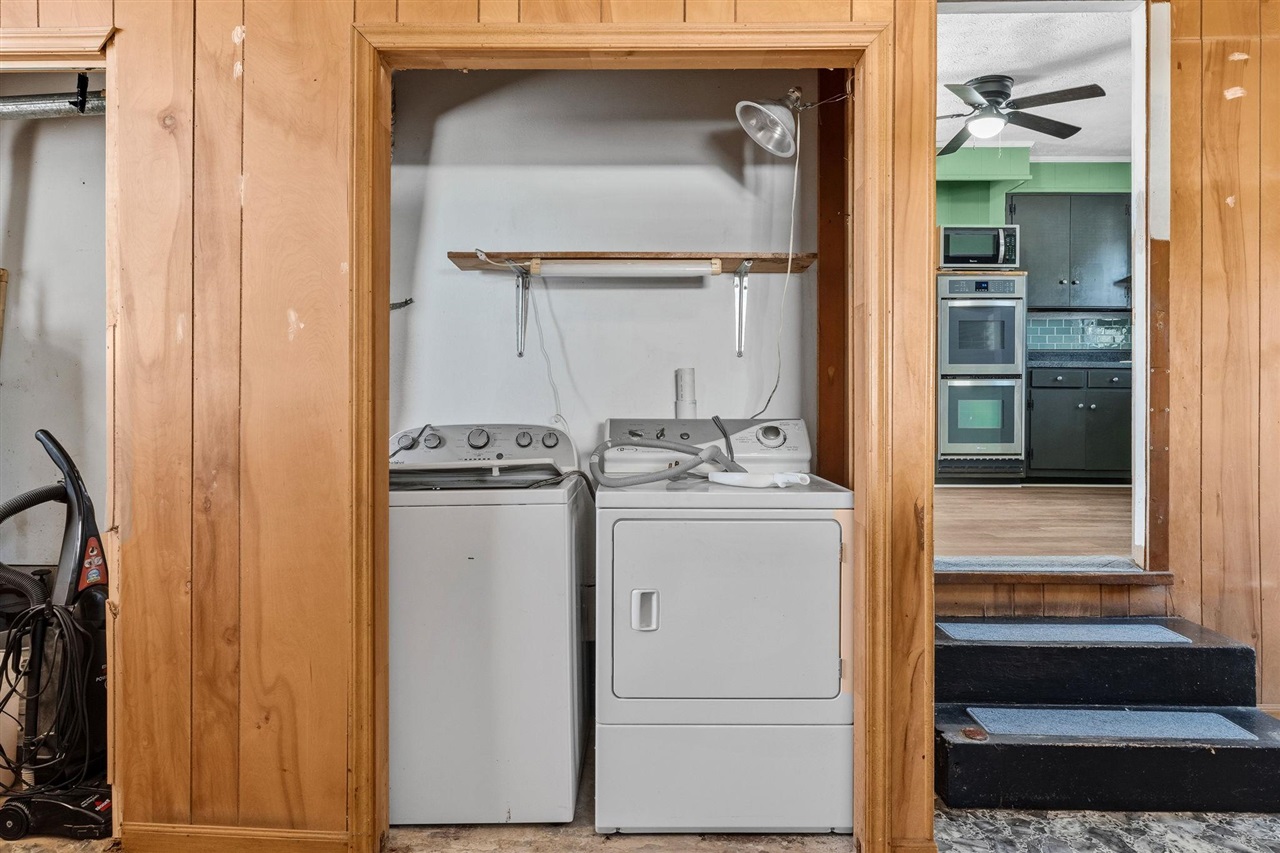 517 Robey Street Property Photo 18