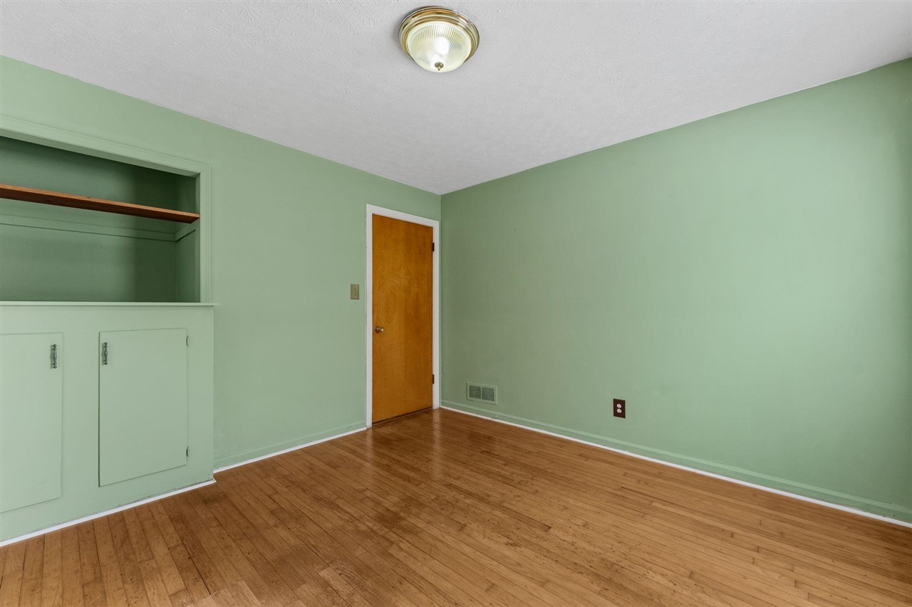 517 Robey Street Property Photo 21