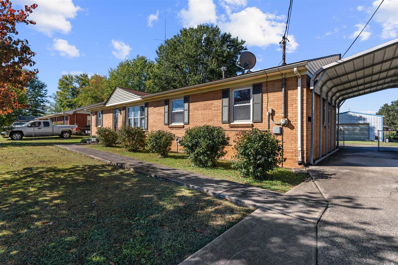 517 Robey Street Property Photo 32