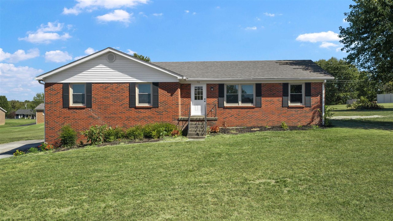 98 Moss Way Property Photo 1