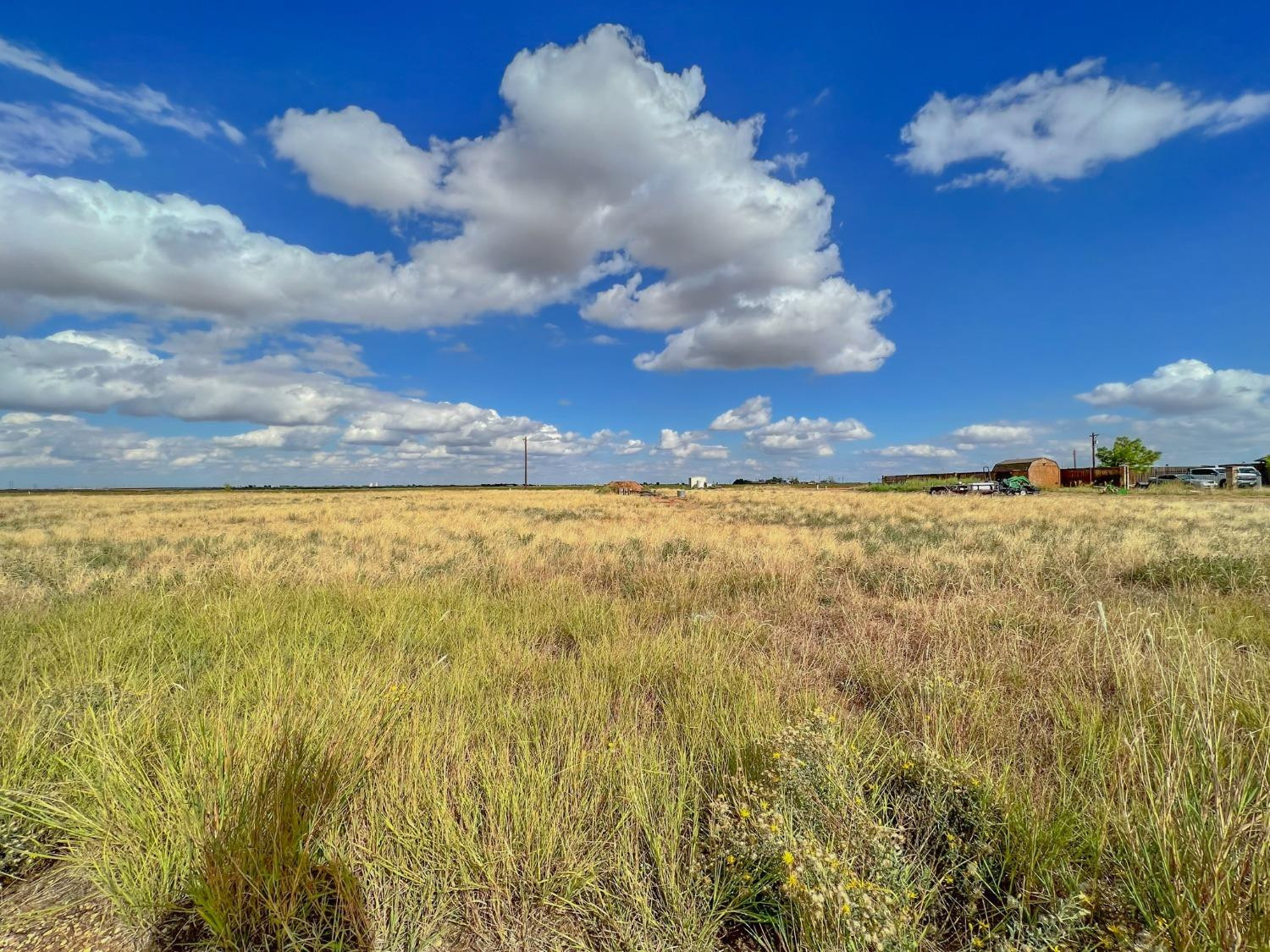 6788 Trump Court Property Photo 4